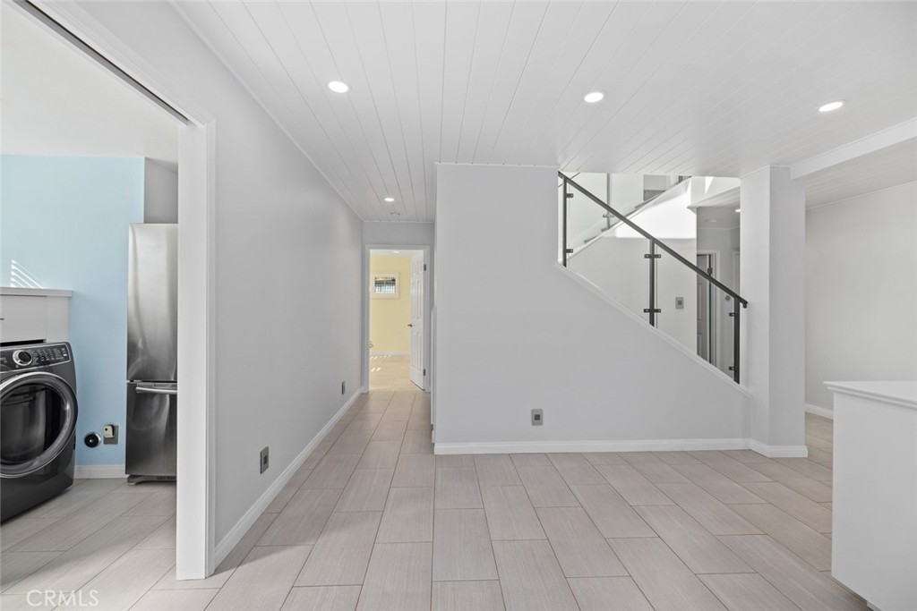 115 E Avenida Cornelio