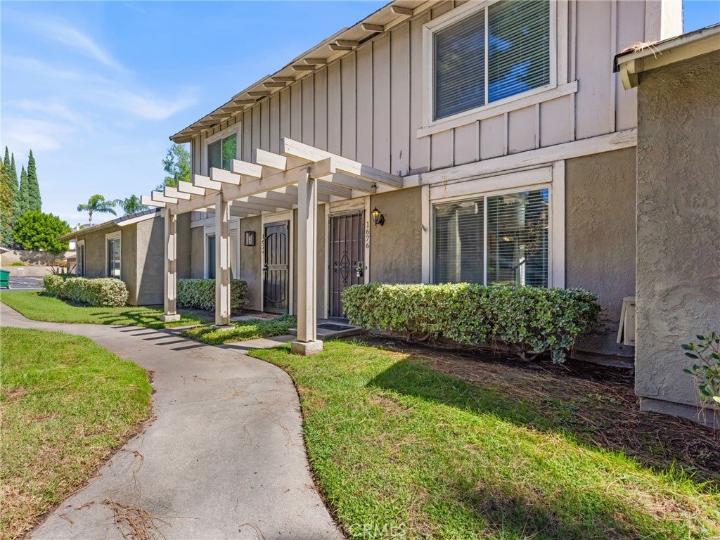 1676 Heather Drive