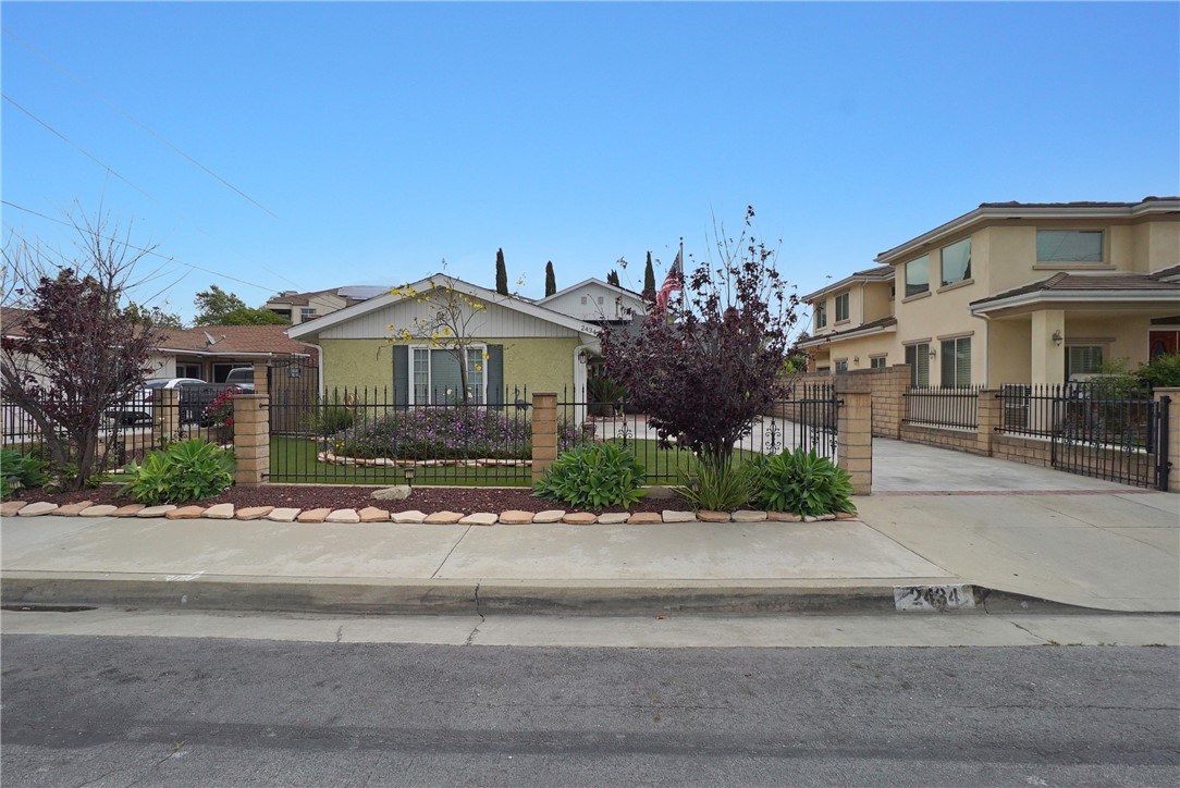 2434 Charlotte Avenue