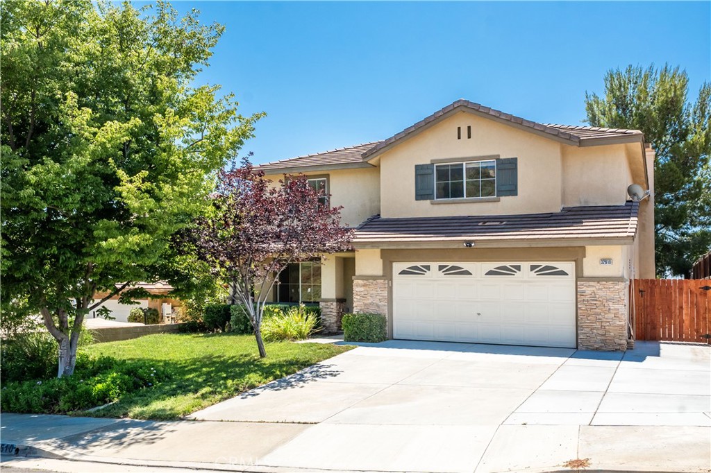 Beautiful large home with an outstanding view of the city of Santa Clarita in a cul-de-sac , with no HOA and no MELLO ROOS. This is very spacious home great floor plan with a Loft and a family room perfect for large families. Has 5 bedroom 3 baths with one bedroom and bath downstairs . The kitchen has lots of cabinets for storage and a center island plus a walk in pantry .and lots of closets for storage. Upstairs there is a Loft that can be converted to another bedroom and or office if wanted; Has 4 bedroom with walk-in closets with lots of storage place The master bedroom had direct access to balcony to fully enjoy the magnificent view. There are no neighbors across the street so allows foor extra parking. Great Home for entertaining or large families