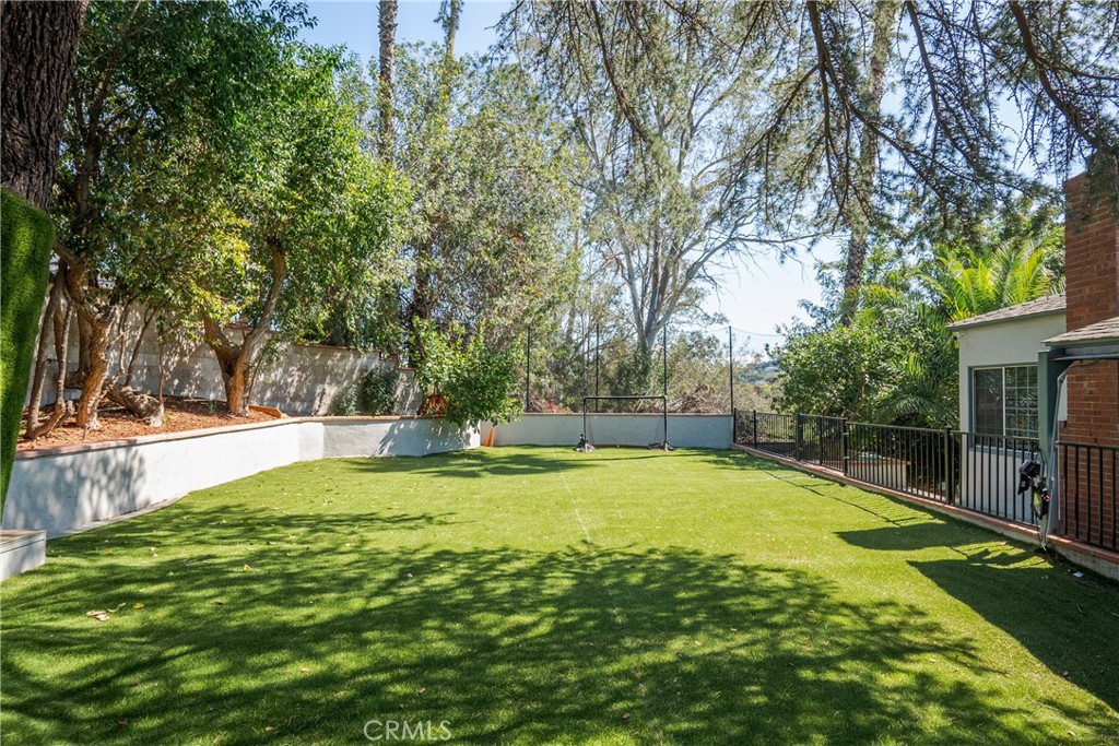 Riverside, California, 92506, United States, 4 Bedrooms Bedrooms, ,4 BathroomsBathrooms,Residential,Active,2041565