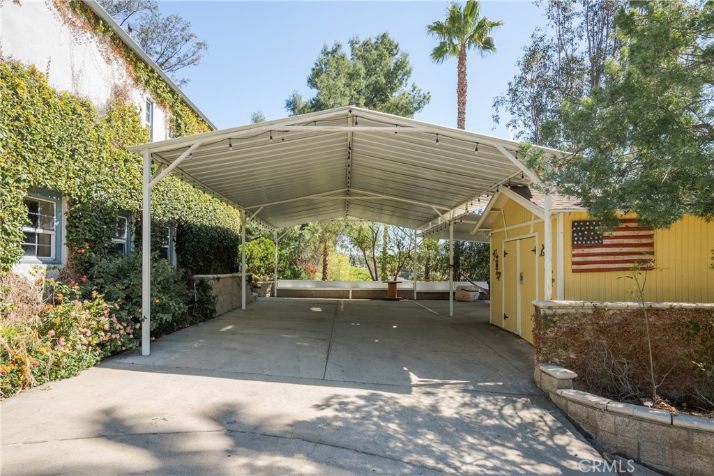 Riverside, California, 92506, United States, 4 Bedrooms Bedrooms, ,4 BathroomsBathrooms,Residential,Active,2041565