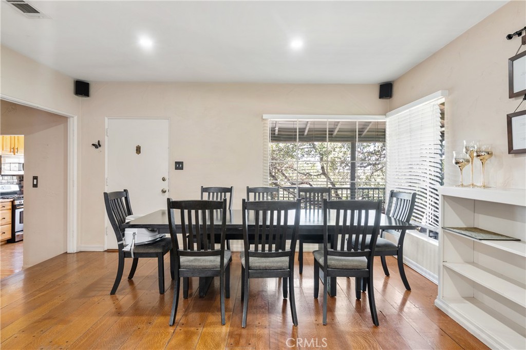 Riverside, California, 92506, United States, 4 Bedrooms Bedrooms, ,4 BathroomsBathrooms,Residential,Active,2041565