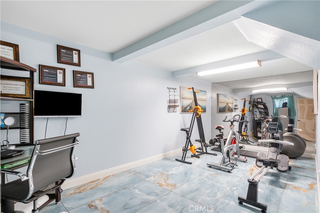 Riverside, California, 92506, United States, 4 Bedrooms Bedrooms, ,4 BathroomsBathrooms,Residential,Active,2041565