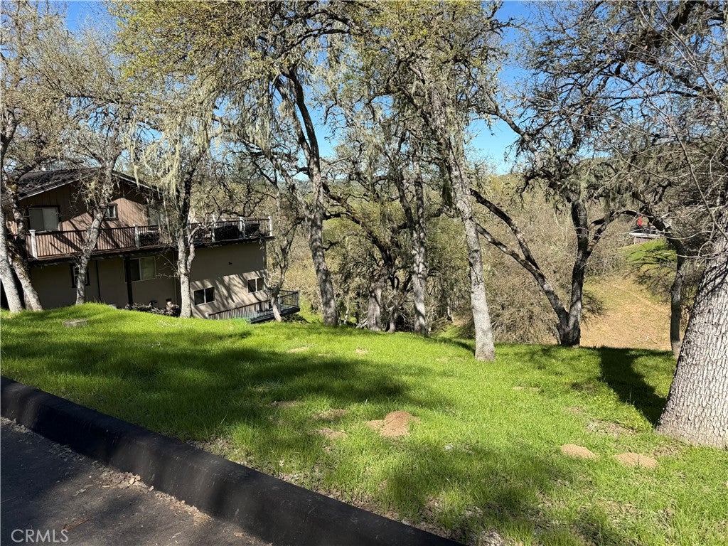 2751 Oak Shores