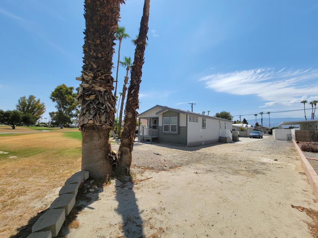 Tri Palm Estates - Manufactured In Park