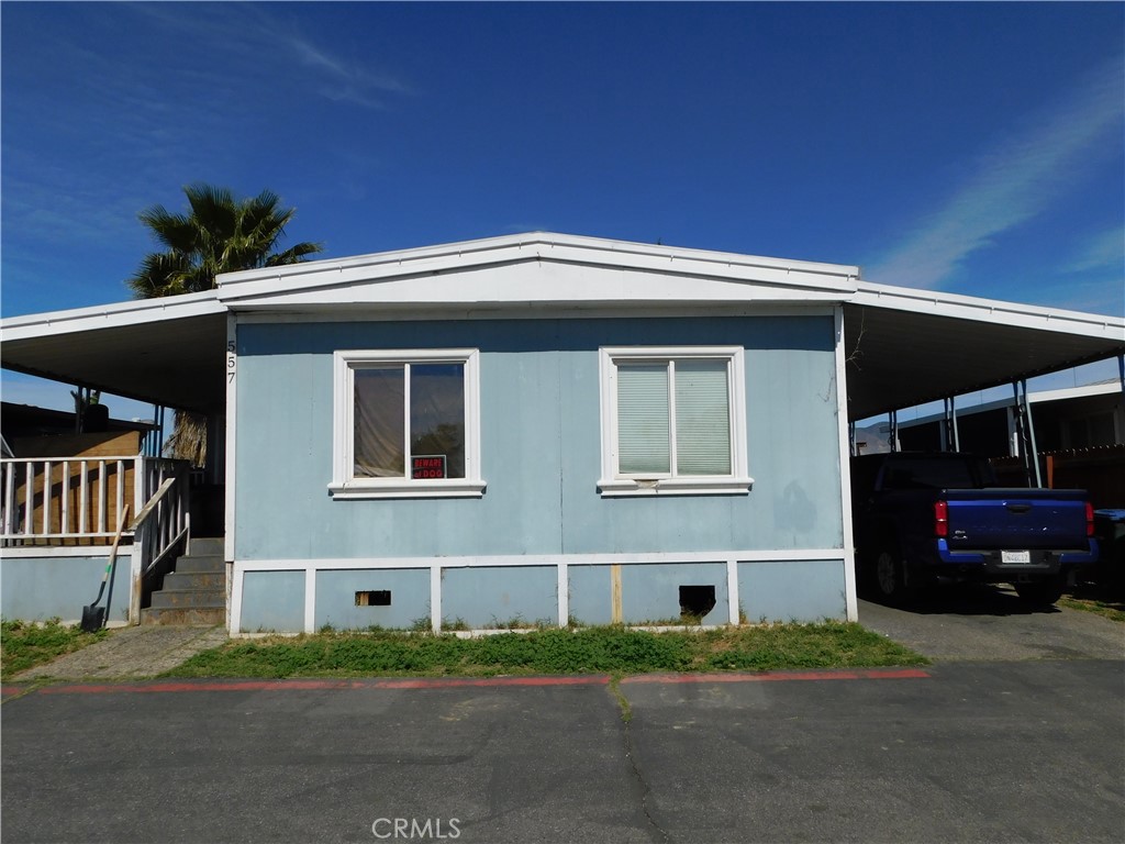 1097 N State Street 557