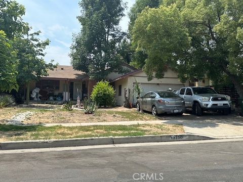 Photo of 17158 Ludlow, Granada Hills, CA 91344 (MLS # SR26020893)