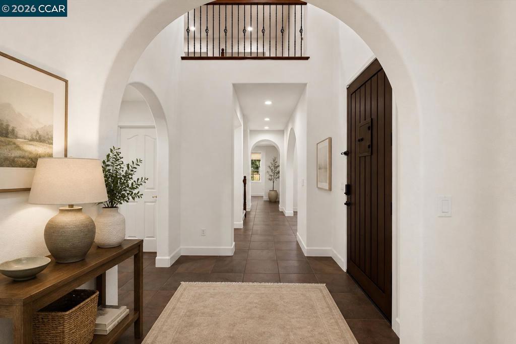 5210 S Montecito Dr