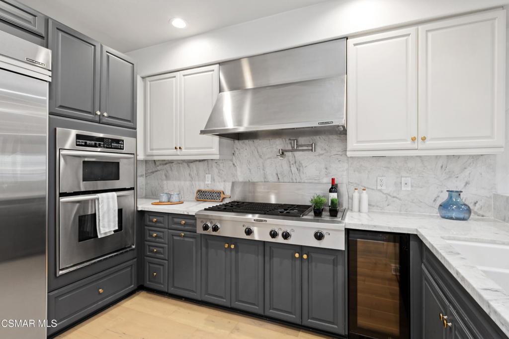 4805 Bellflower Avenue 108