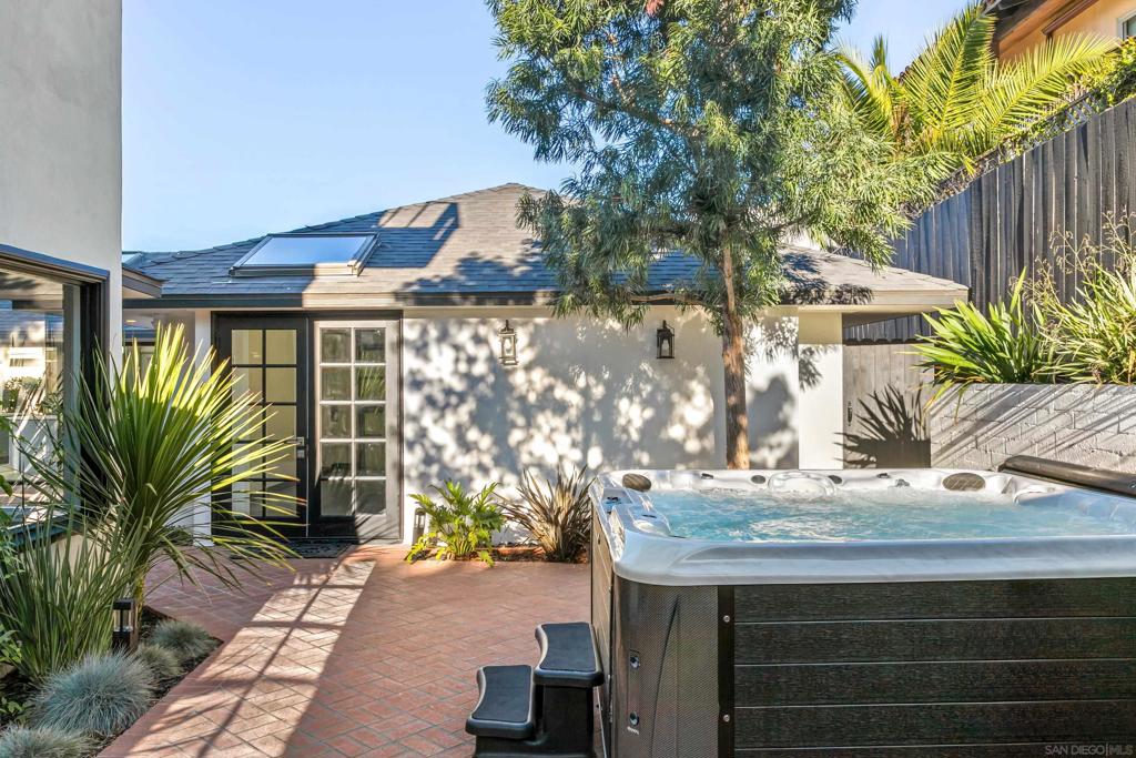 La Jolla - Residential Lease