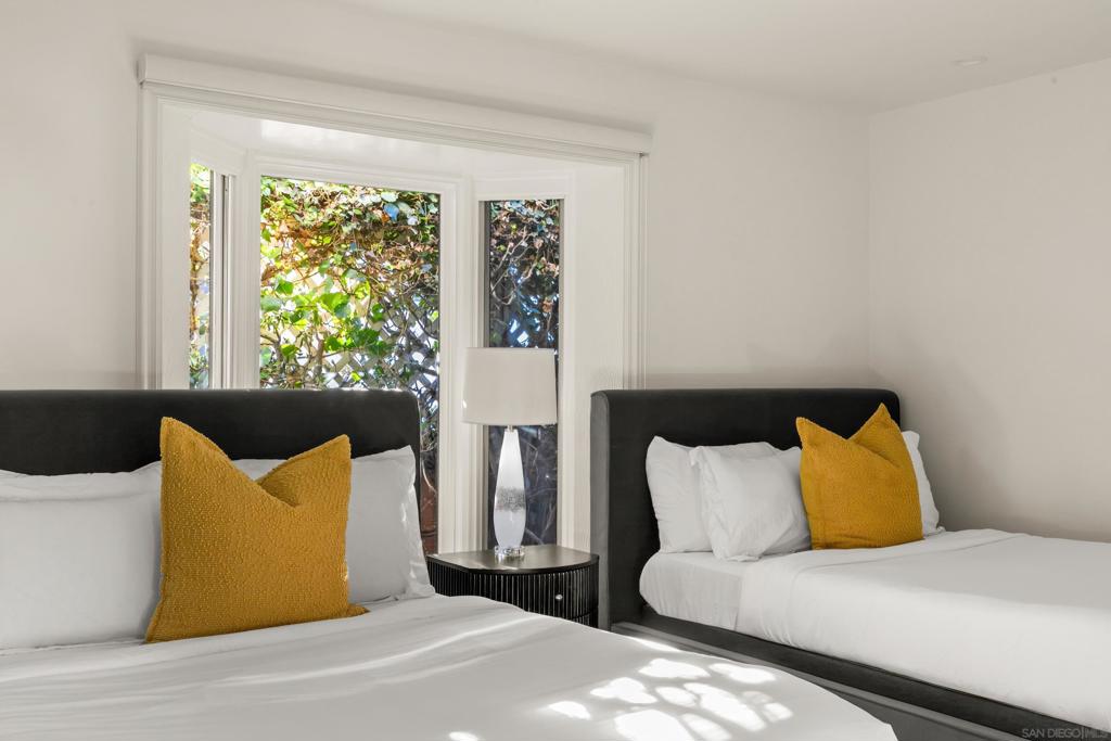 La Jolla - Residential Lease