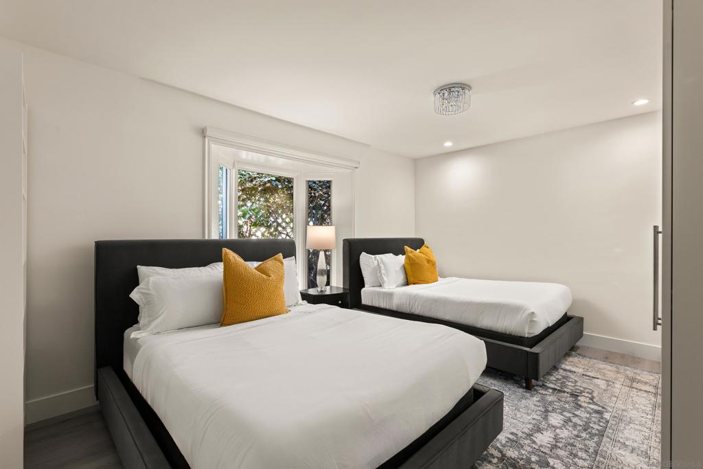 La Jolla - Residential Lease