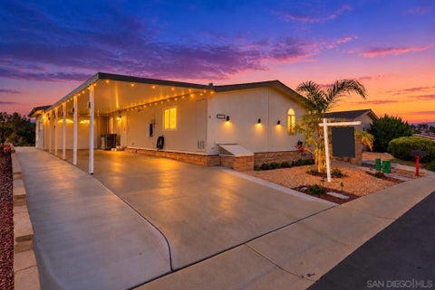Photo of 1815 Lynx Glen GLN, Escondido, CA 92026 (MLS # 260026001SD)