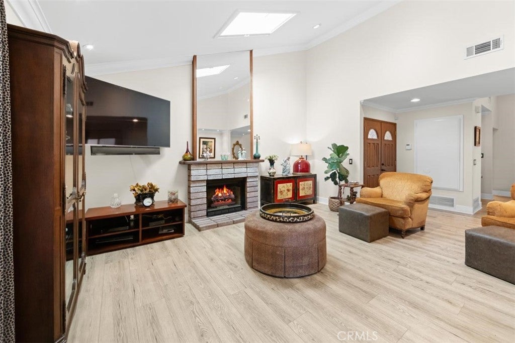 3256 Windflower Circle
