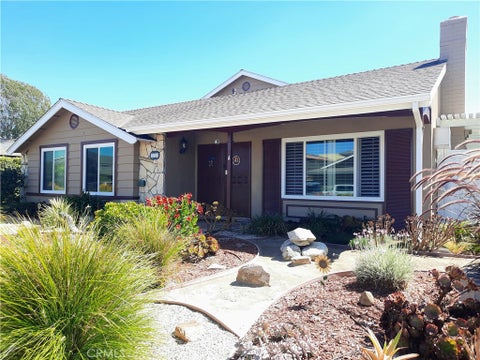 Photo of 7282 La Mancha Cir CIR, Huntington Beach, CA 92647 (MLS # OC26195771)