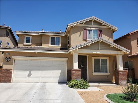 10249 Jennifer Hesperia CA 92345