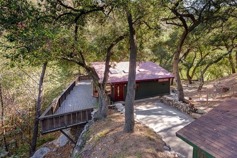 4030 Chaney Trail Altadena CA 91001