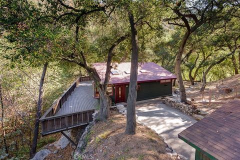 4030 Chaney Trail Altadena CA 91001