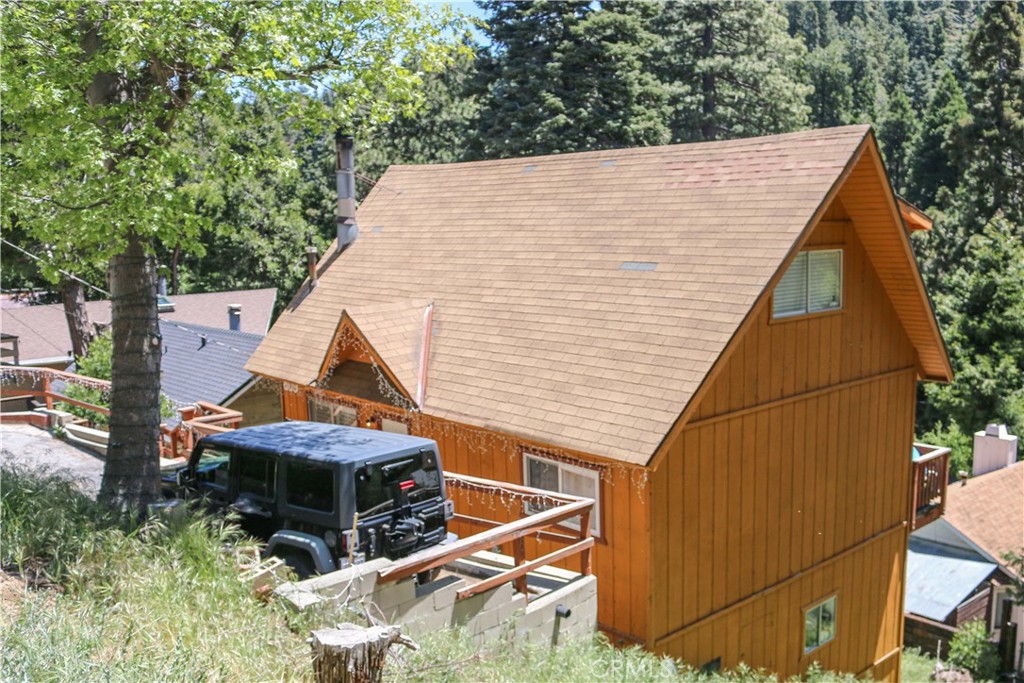 807 Virginia Ct