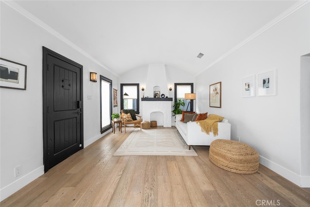 245 Covina Avenue