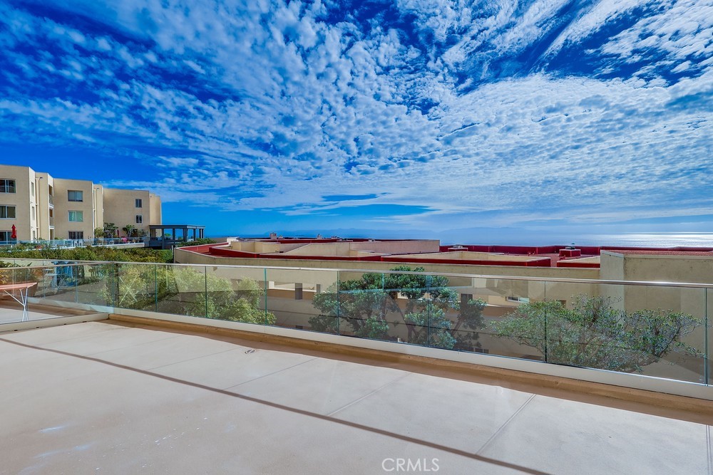 3200 La Rotonda Drive 405