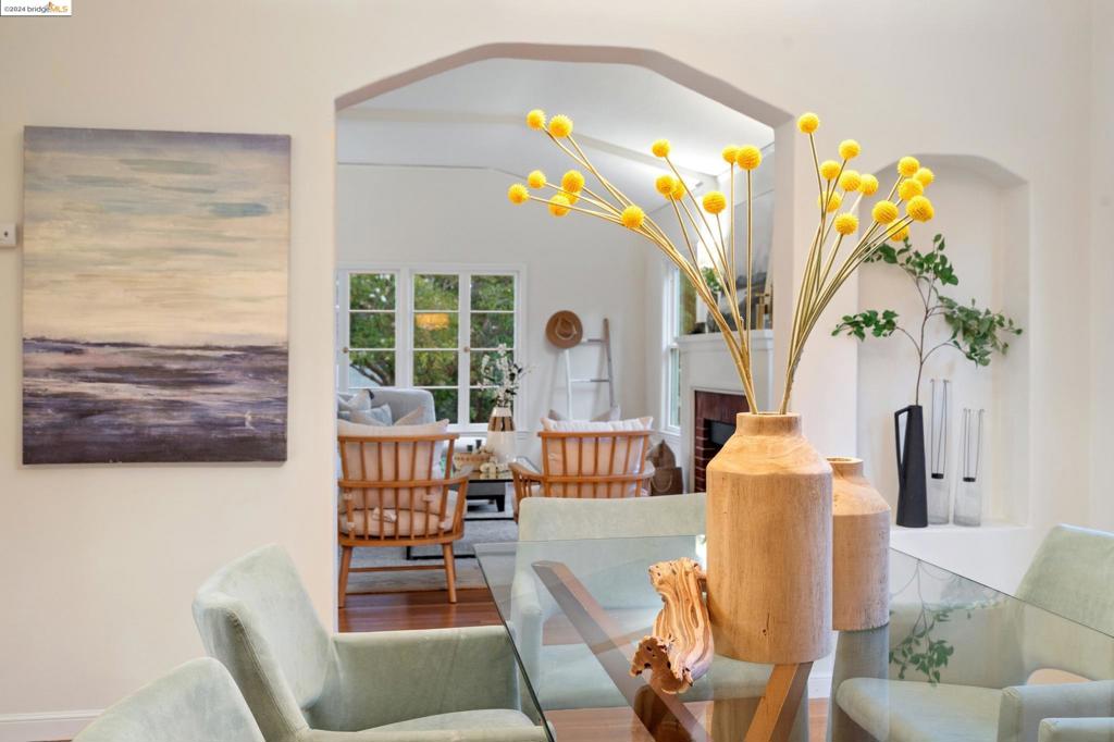 OAKMORE - Residential