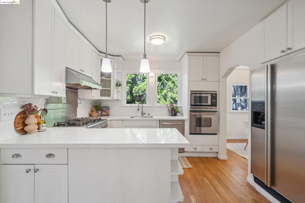 OAKMORE - Residential