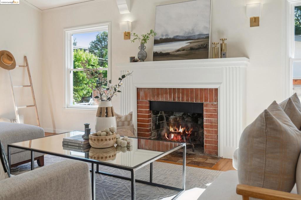 OAKMORE - Residential