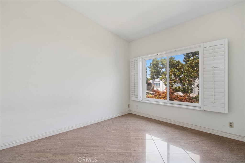 12143 Sylvan Riv 147