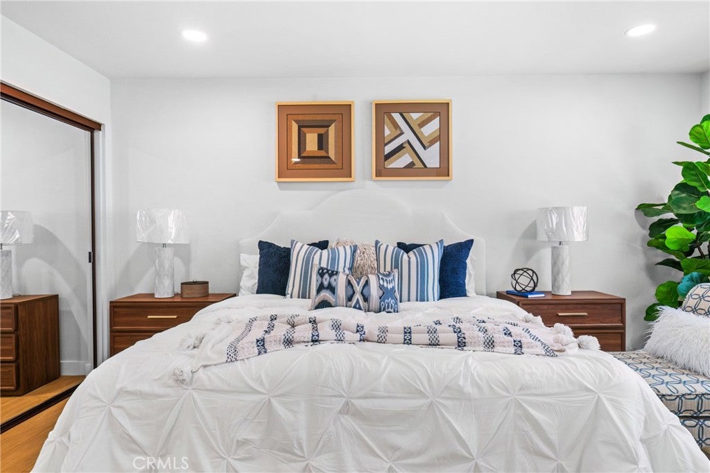 31 Claret, Irvine CA 92614 - Photo 23