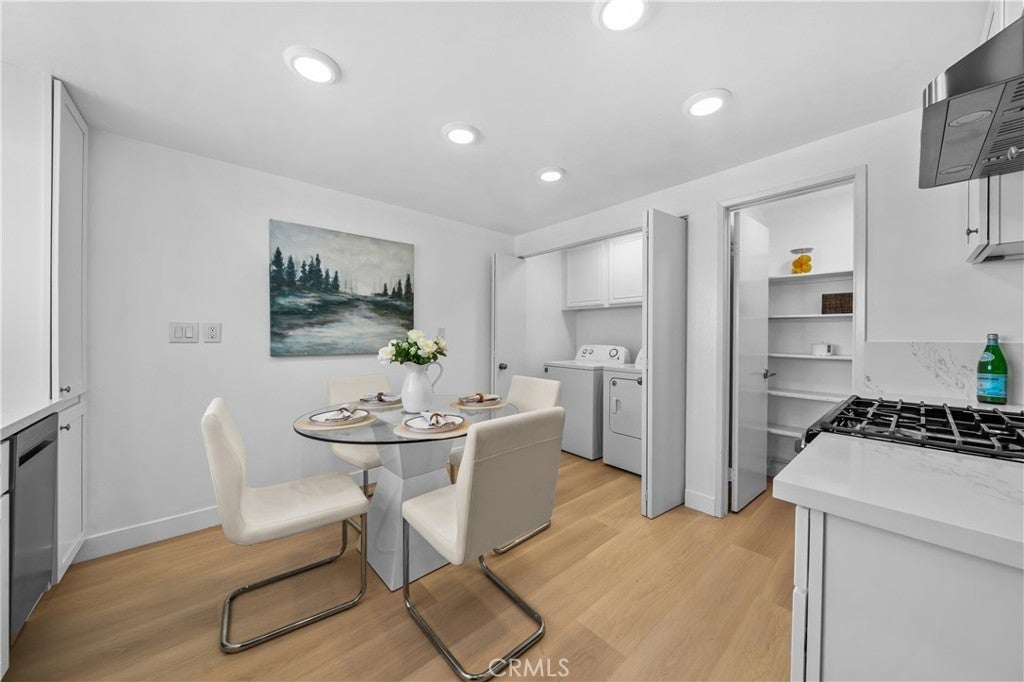 31 Claret, Irvine CA 92614 - Photo 6