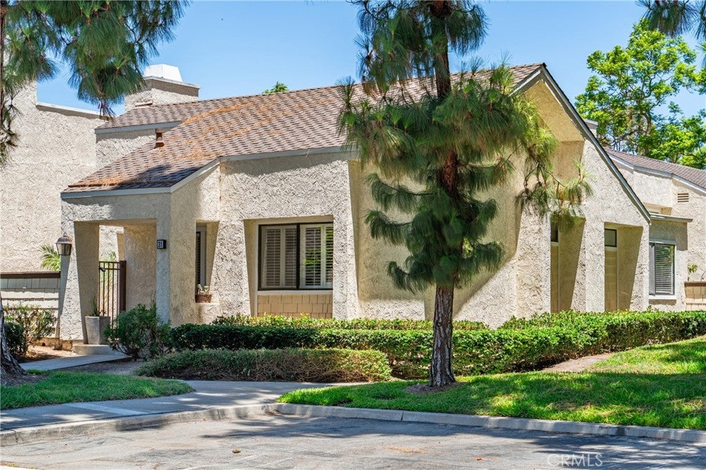 31 Claret, Irvine CA 92614 - Photo 35