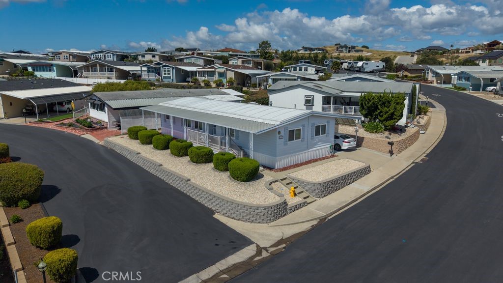 262 Sunrise Terrace