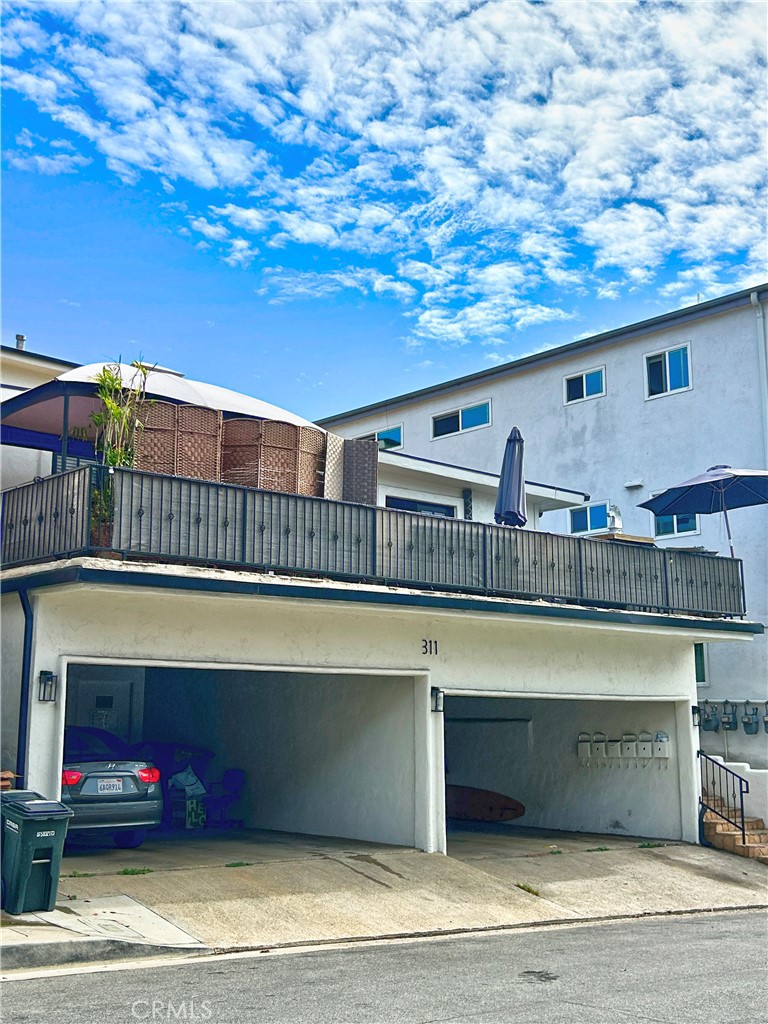All utilities are paid! For this unit right in the heart of San Clemente "Spanish Village by the Sea" Single level renovated unit just steps to both the Pier and Downtown. New walk-in shower, Fridge, Microwave, private patio, 1 Carport, private storage area in room, Coin-Op laundry.