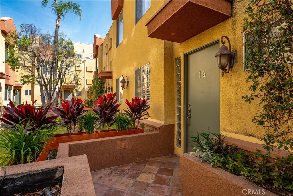 Fabulous townhome with roof-top patio and massive bonus room in a quaint 17-unit complex in Sherman Oaks. As you step inside this 2 bed/2 ½ bath townhome with 1,622 sq ft, you are greeted by a gorgeous kitchen featuring granite counters and stainless-steel appliances. Adjacent to the kitchen is the dining room and a spacious step-down living room with balcony. The first floor also includes wood floors, recessed lighting and an updated powder room. The primary bedroom is large and very bright with high ceilings, custom closet, plantation shutters, an additional balcony and en-suite bathroom with granite counters, dual vanities, jacuzzi tub, an oversized frameless glass shower and skylight. The second bedroom is next to another full bathroom that has granite counters and a newly tiled shower/tub enclosure. The rooftop patio is a perfect place to relax while sipping on your favorite cocktail and enjoying our Southern California sunsets. This townhome also includes an approximately 300 sq ft bonus room downstairs, which is the ideal spot for an entertainment room or separate office space. The bonus room also has an area for the washer/dryer, cabinets and direct access to side by side parking in the garage. Other updates include newer HVAC and new carpet. Located a short distance from Ventura Blvd, shopping, local restaurants and coffees shops.