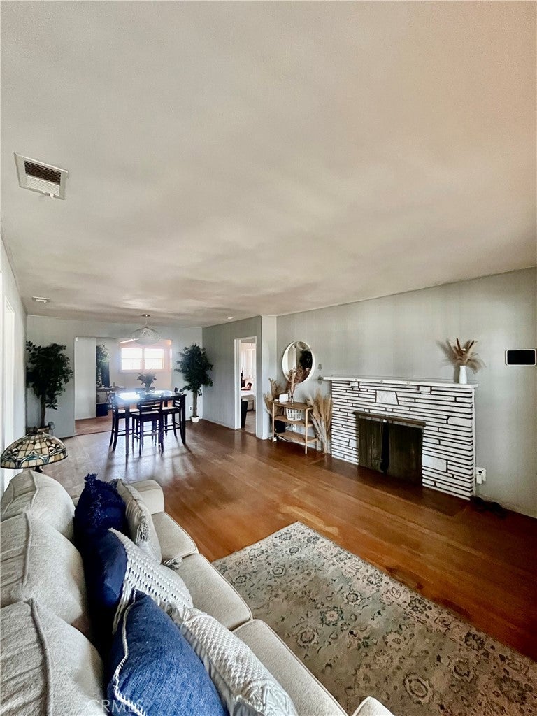 17259 Miller