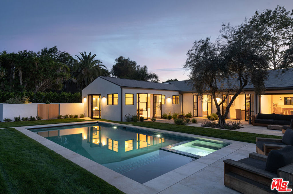 99 Sierra Vista Road