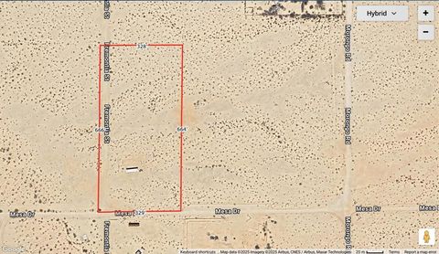 Photo of 71980 Mesa Dr Drive, 29 Palms, CA 92277 (MLS # 219138453DA)