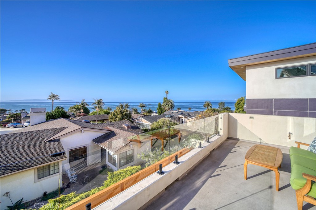 375 El Portal Drive