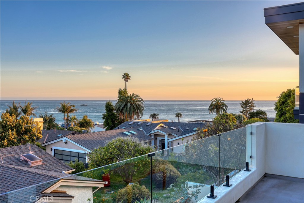 375 El Portal Drive
