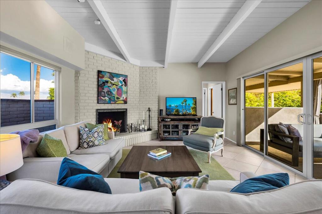 Silver Spur Ranch - Residential