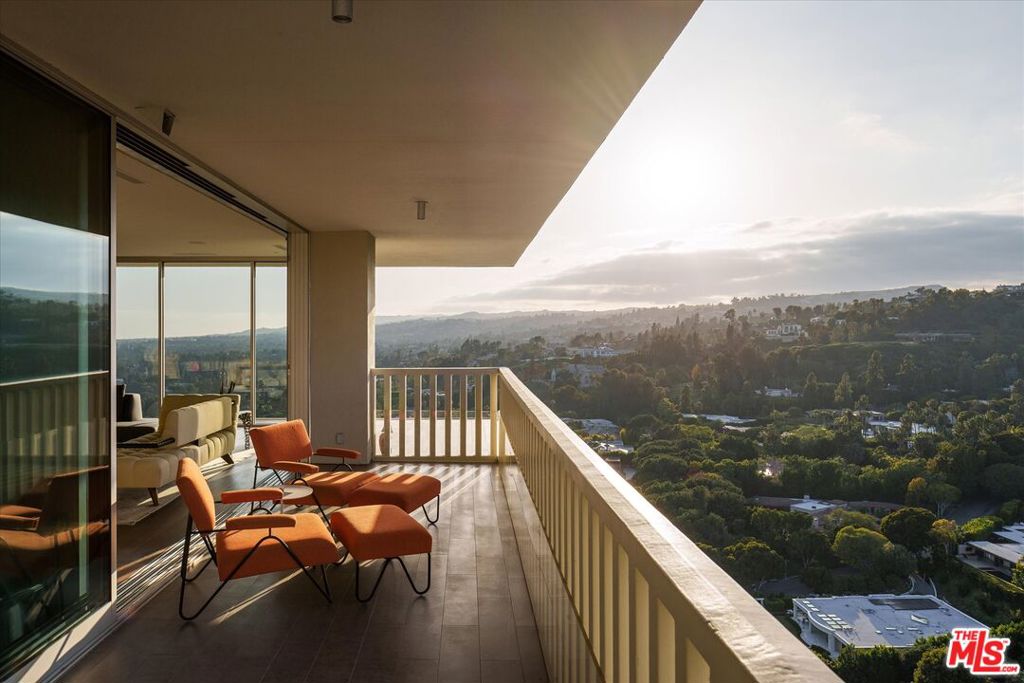 Properties 4 9255 Doheny Road 2701