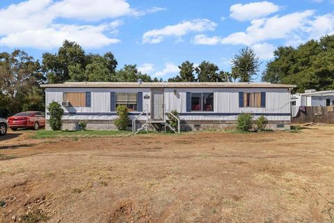 Photo of 2174 Baldwin Ave Ave, Palermo, CA 95968 (MLS # 250039799SD)