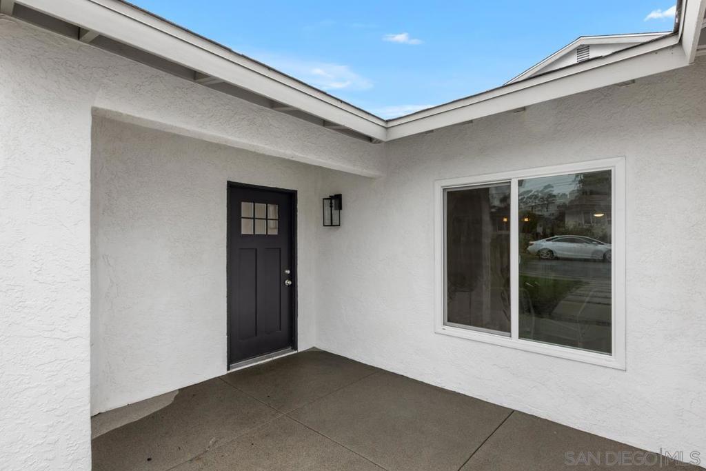 3758 Antiem St