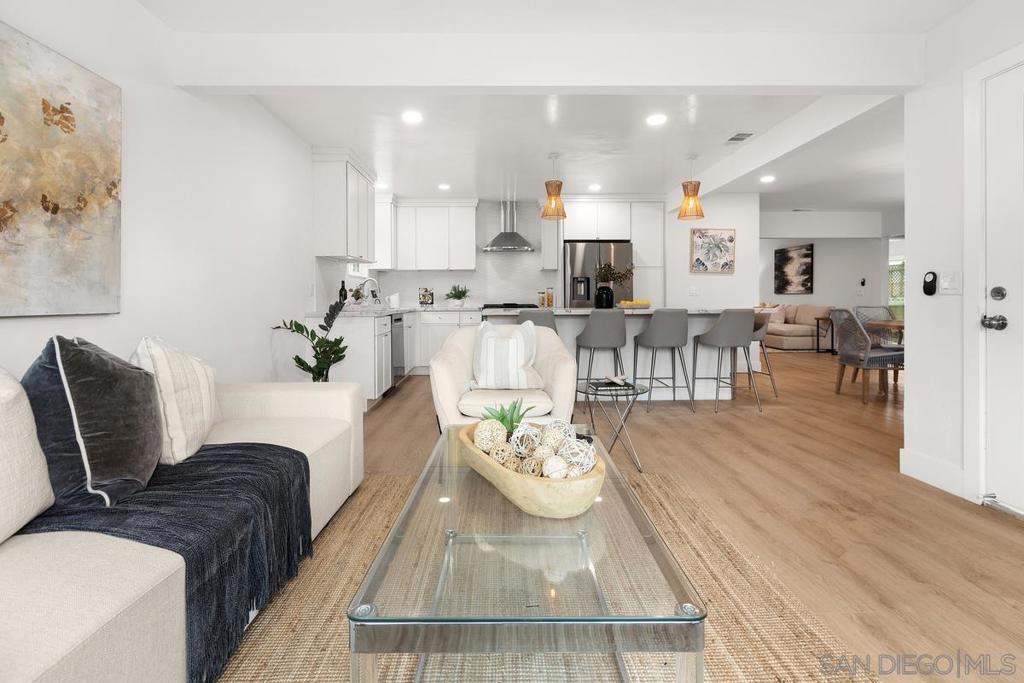 3758 Antiem St