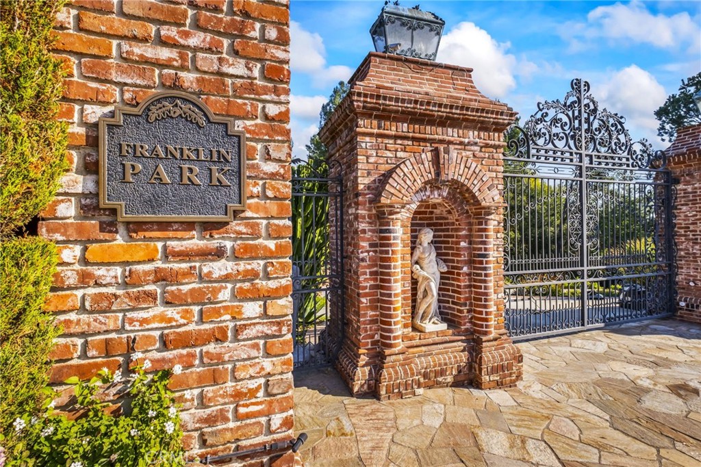 16280 Whispering Spur Street