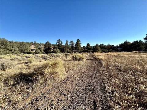 Photo of 0 Delancy, Frazier Park, CA 93225 (MLS # SR26116551)