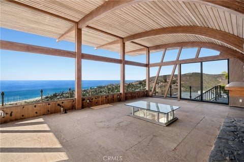 Photo of 1255 Skyline Drive, Laguna Beach, CA 92651 (MLS # LG26228178)