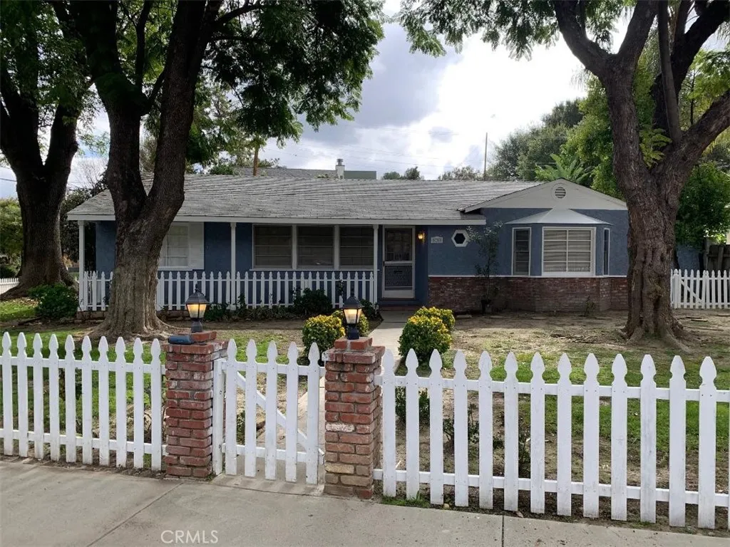 Woodland Hills, California 91364, United States, 2 Bedrooms Bedrooms, ,2 BathroomsBathrooms,Residential,Active,115172